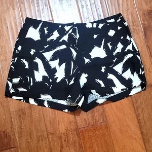 NWT BR black and white shorts